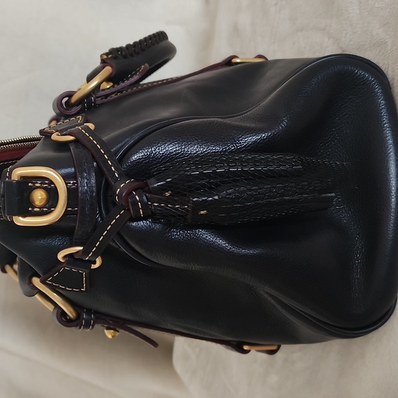 Dooney and Bourke Midnight Navy Florentine Leather Satchel with Gold Accents - Picture 4 of 9